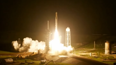 "Самая рискованная миссия". SpaceX запустила корабль с туристами для выхода в открытый космос