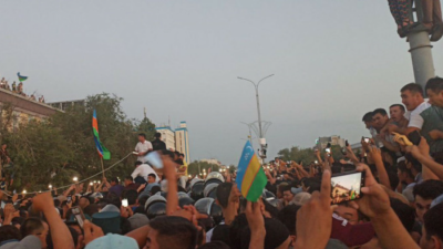 Парламент Узбекистана сохранил статус суверенитета Каракалпакстана