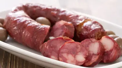 Колбасу из сайгачатины начали делать в Уральске