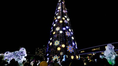 Когда в Астане зажгут главную новогоднюю ёлку