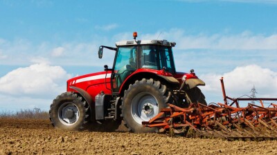 Строительству комплекса по производству сельхозтехники препятствовали в Абайской области