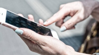Невозможно получить код подтверждения на Google, Amazon и Meta: в Минцифре ответили казахстанцам