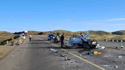 Автобус с 50 пассажирами и легковушка столкнулись в Карагандинской области: три человека погибли