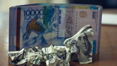 В Алматы пресекли деятельность преступной группы, которая сбывала фальшивые деньги