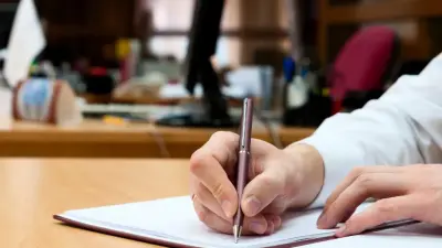 Депутат Базарбек готовит заявление в Генпрокуратуру по хищениям в системе ОСМС