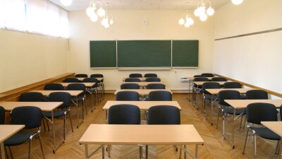 В Астане учащихся 0-9-х классов второй смены отправили на удалёнку