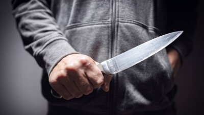 Школьник нанёс удары ножом подростку в Петропавловске, пострадавший в тяжёлом состоянии