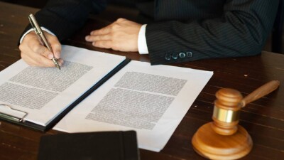 Суд Астаны отказал журналистам в удовлетворении иска против новых правил аккредитации
