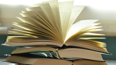 Высказать свои замечания по школьным учебникам предложили казахстанцам