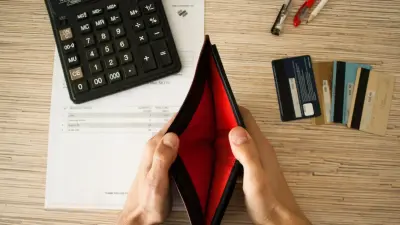 Приток новых клиентов в банки за кредитами замедлился почти в три раза – АФК