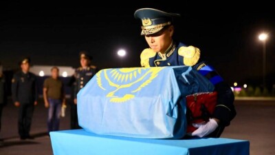 В Нур-Султан доставили останки красноармейца, погибшего под Ленинградом