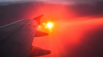 Извержение вулкана нарушило авиасообщение с Бали