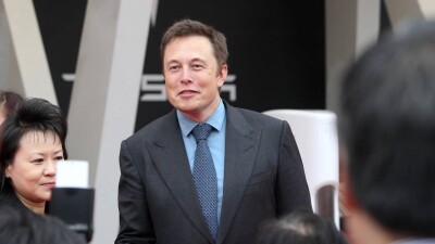 Маск планирует выделять 45 млн долларов ежемесячно на предвыборную кампанию Трампа