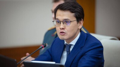 Мусин о платных звонках в службу спасения: Прошу зайти ко мне в кабинет, кто это придумал