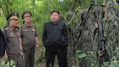 Лидер КНДР Ким Чен Ын посетит парад Победы в Китае