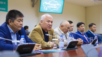 В Народной коалиции отреагировали на информацию о принудительном сборе денег в избирательный фонд