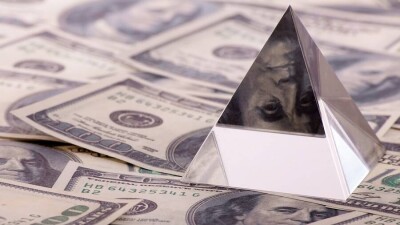 В Нур-Султане завели дело о финансовой пирамиде World Business Consulting