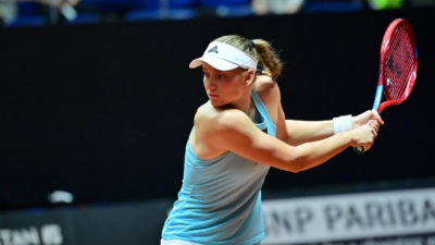 Казахстанские теннисистки Рыбакина и Путинцева стартовали с победы на турнире серии "Мастерс"