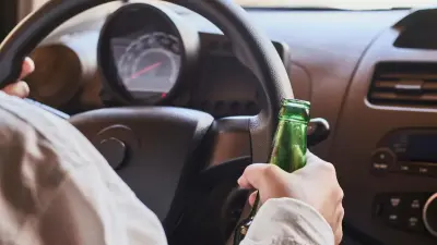 Почему пьяного судью за рулём не могут сразу наказать как обычного водителя