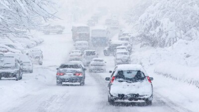 В Казахстане начали закрывать дороги из-за снегопадов