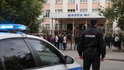 Школьник открыл стрельбу из пневматики в российской школе