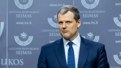 После отпуска "ради пчёл и мёда" премьер Литвы сложил полномочия