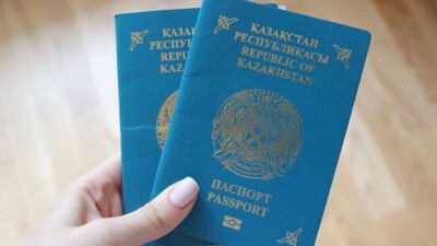 Казахстанцы в России могут получить паспорт за 30 дней
