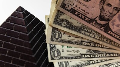 Более 120 млн тенге отдали казахстанцы организатору финпирамиды Hermes