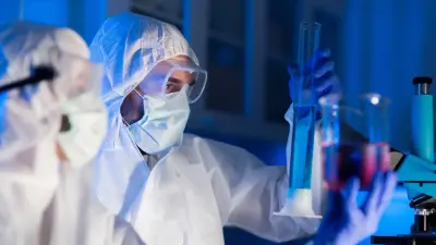 "Сначала мы не поверили". Учёные на пороге полного излечения ВИЧ