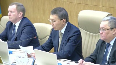 ЦИК объявила итоги регистрации партийных списков на выборах в мажилис и маслихаты