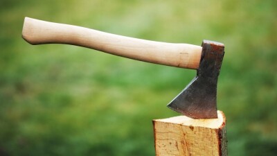 Дело школьника с топором поступило в суд СКО