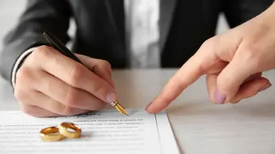 Женщина не смогла узнать, сколько денег хранится на счёте бывшего мужа, и обратилась в Конституционный суд