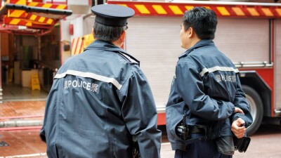 "Мы все отчаянно удаляем историю чатов". Власти Китая разыскивают участников протестов