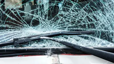 Автобус перевернулся на дороге между курортами в Египте. Погиб 21 человек