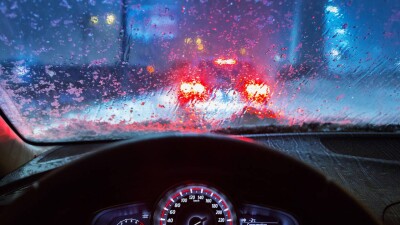 Выезд из Астаны закрыли по всем направлениям