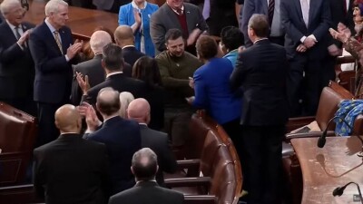 Зеленский выступил перед Конгрессом США. О чём говорил президент Украины