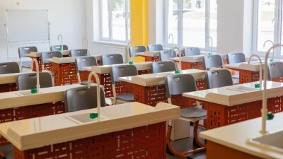 "Комфортные" школы сдают раньше срока: 21 объект начнёт работу в августе