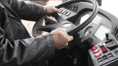 Минтранспорта: Регионы Казахстана могут остаться без общественного транспорта из-за нехватки водителей