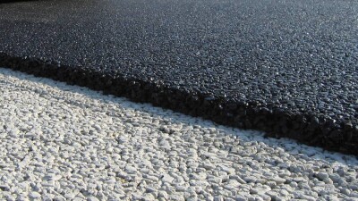 "Хватит минимум на 10 лет". В Алматы тестируют новый асфальт на полимерном битуме