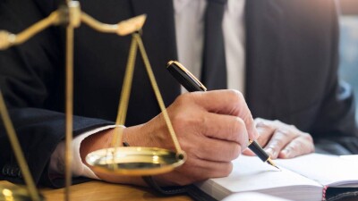 В суде Астаны рассматривают иск журналистов против Минкультуры по правилам аккредитации