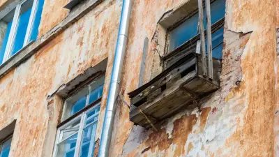 Требуют большие квартиры на нижних этажах – аким района Алматы о жителях домов, подлежащих сносу