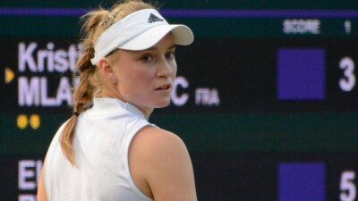 Елена Рыбакина стартовала с победы на Australian Open