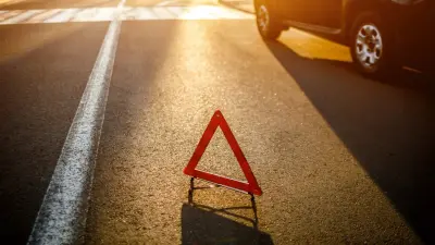 Два человека погибли в столкновении легкового авто с КамАЗом в Акмолинской области