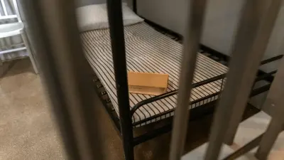 Четверых осуждённых освободили от наказания по амнистии в Жамбылской области