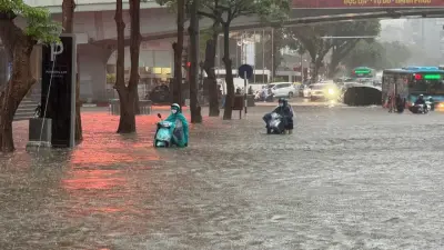Во Вьетнаме тайфун унёс жизни трёх человек и затопил Ханой