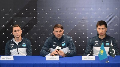 Капитан сборной Казахстана по теннису: Готовимся, чтобы выиграть матч