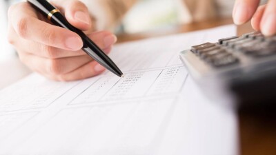 Какие платежи должны произвести казахстанцы в ноябре?