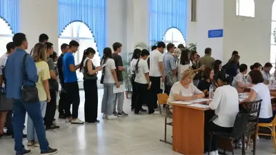 303 образовательных гранта акимата распределили по вузам Астаны: как их получить
