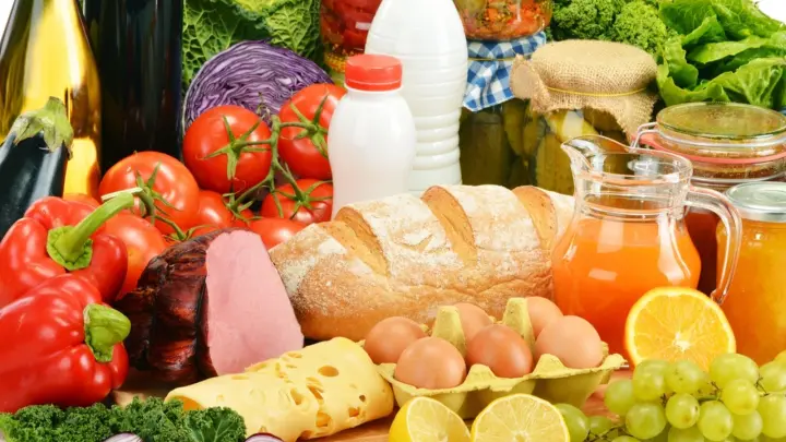 Какие продукты подешевели в Казахстане в июле