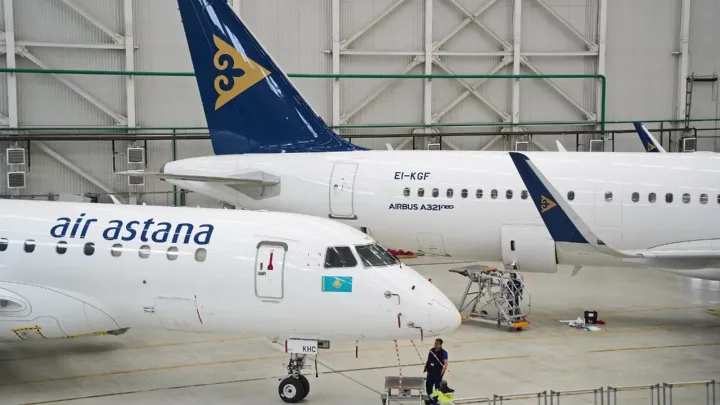 Самолёт Air Astana сел в Актобе после отказа двигателя: Минтранспорта начало расследование